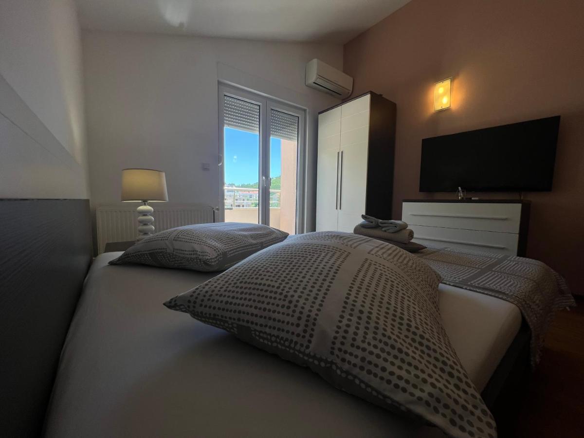 Apartments San Monte Подстрана Экстерьер фото