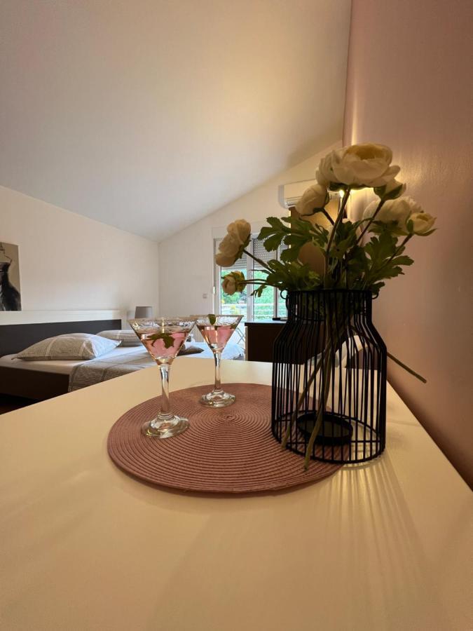 Apartments San Monte Подстрана Экстерьер фото