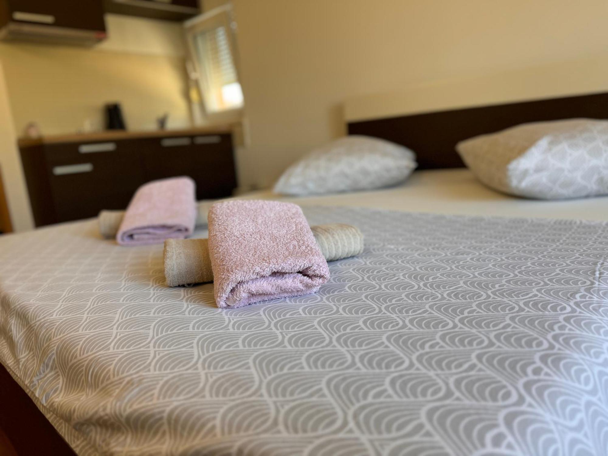 Apartments San Monte Подстрана Экстерьер фото