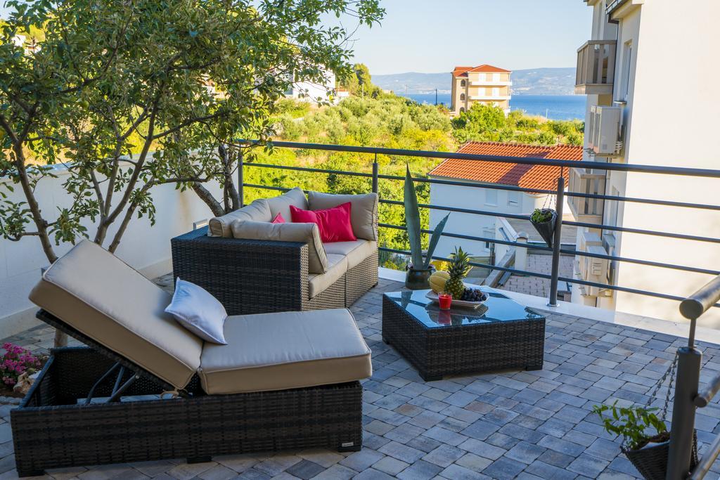 Apartments San Monte Подстрана Экстерьер фото